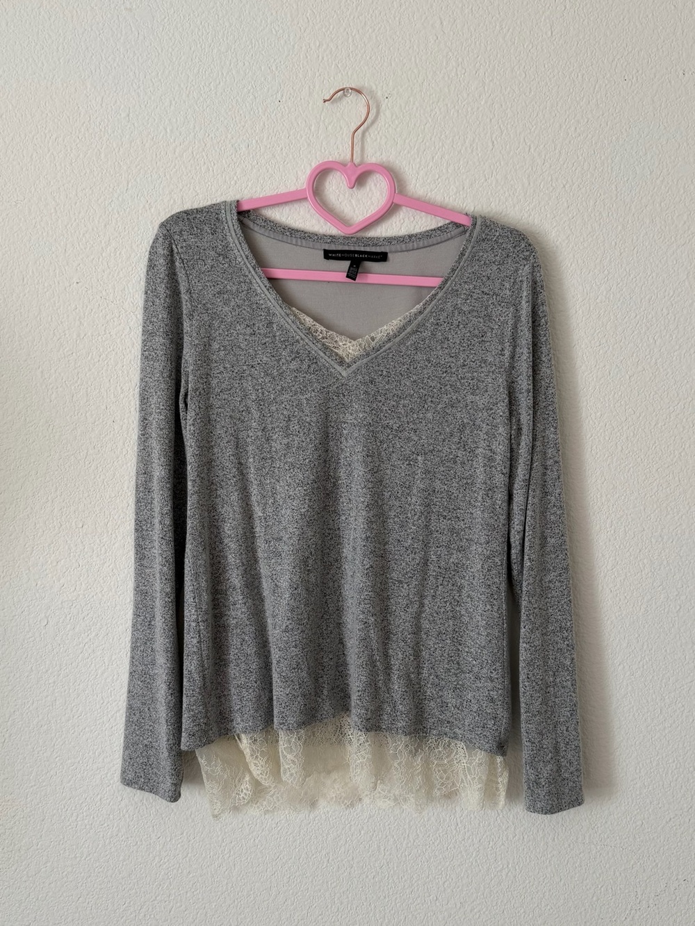White House Black Market Gray V-Neck Lace-Trim Long Sleeve Top